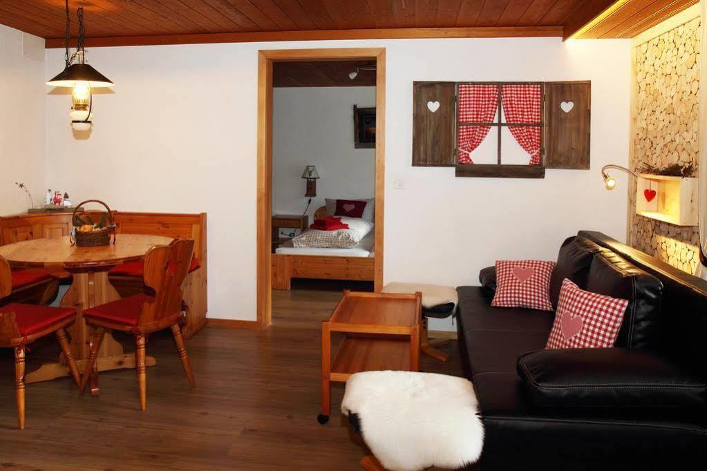 Ferienwohnung Guggerzyt Grindelwald Exterior foto
